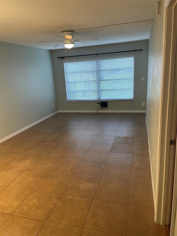 ORIOLE GOLF & TENNIS CLUB - Residential