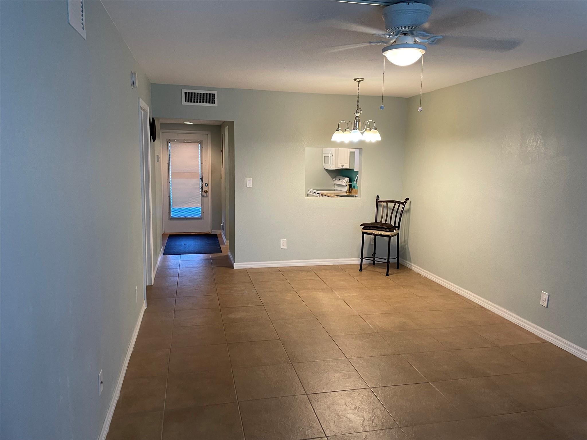 View photos, virtual tours, details... 7837 Golf Circle Dr 106