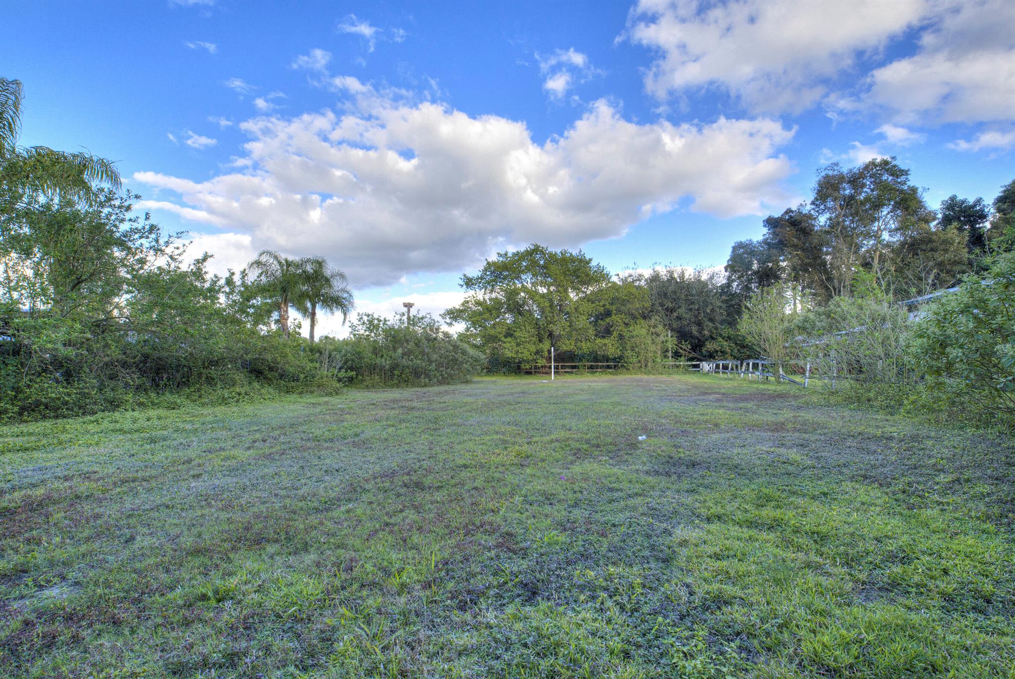 EVERGLADES LAND CO - Residential
