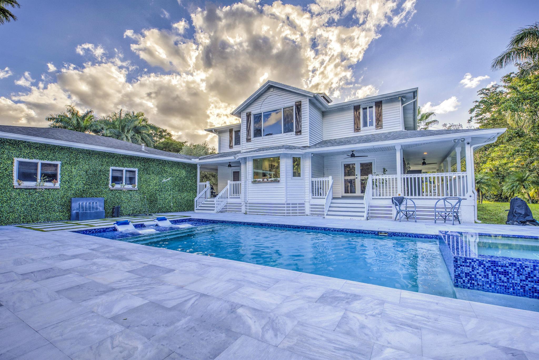 EVERGLADES LAND CO - Residential