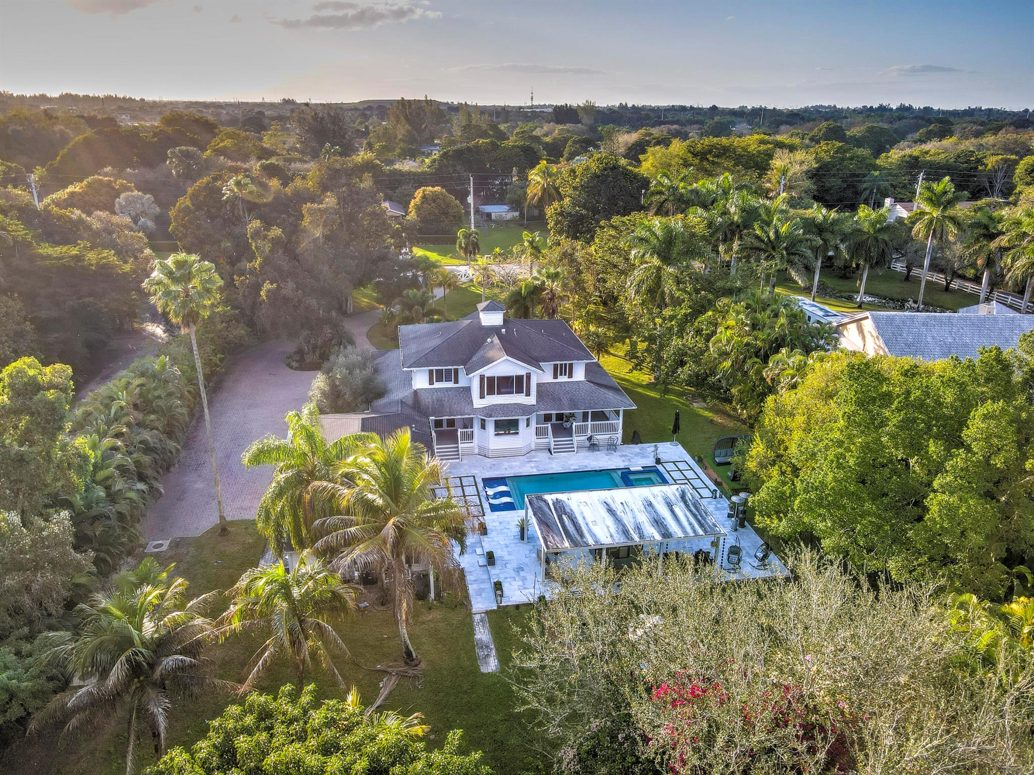 EVERGLADES LAND CO - Residential