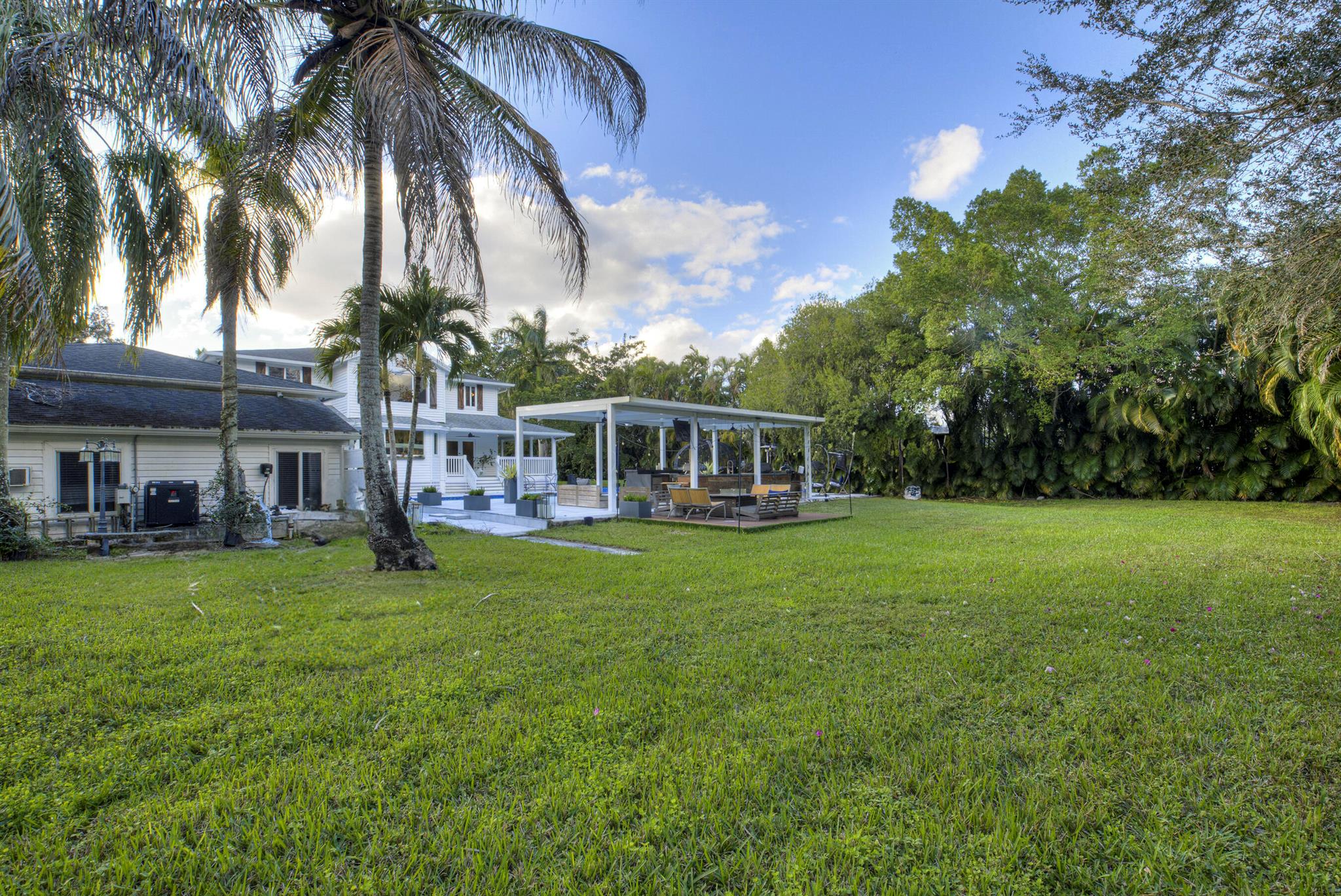 EVERGLADES LAND CO - Residential