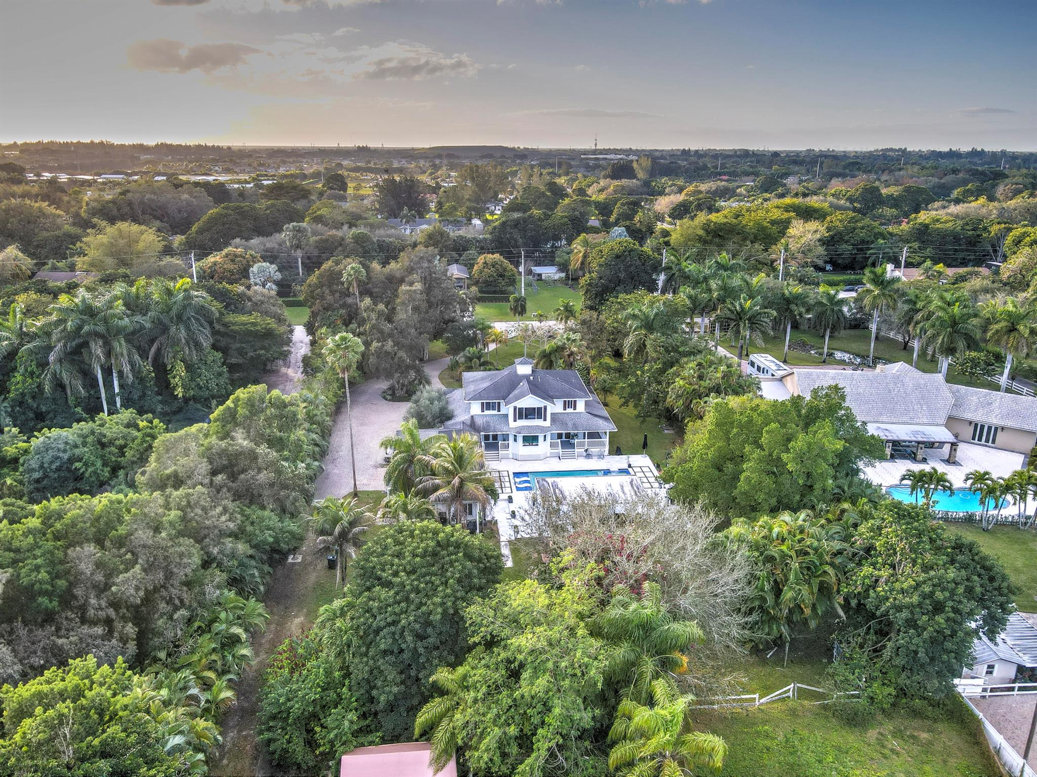 EVERGLADES LAND CO - Residential