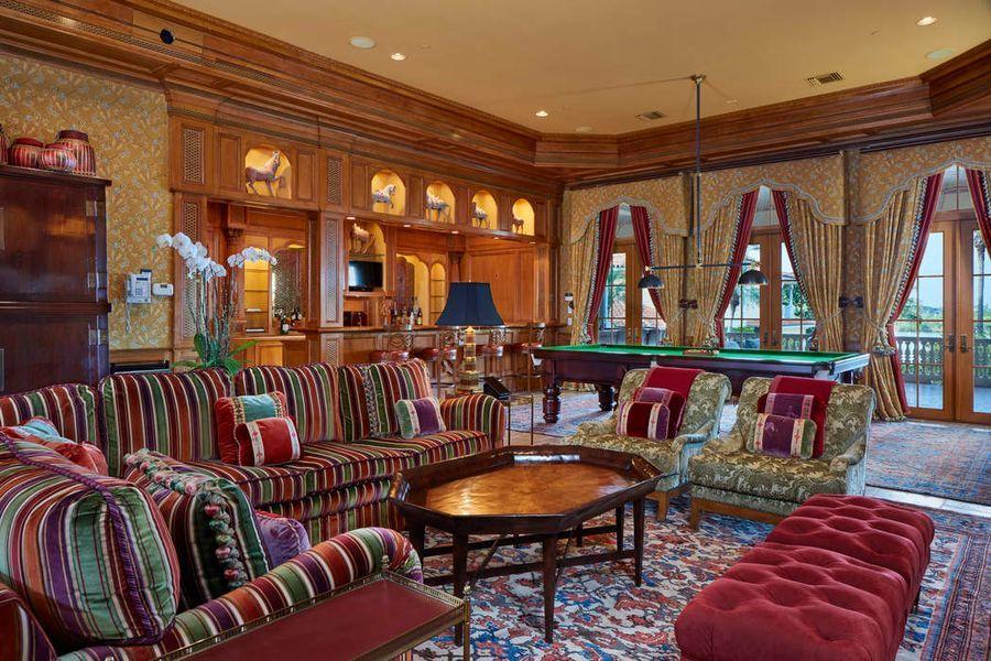 PALM BEACH ESTATES - Residential