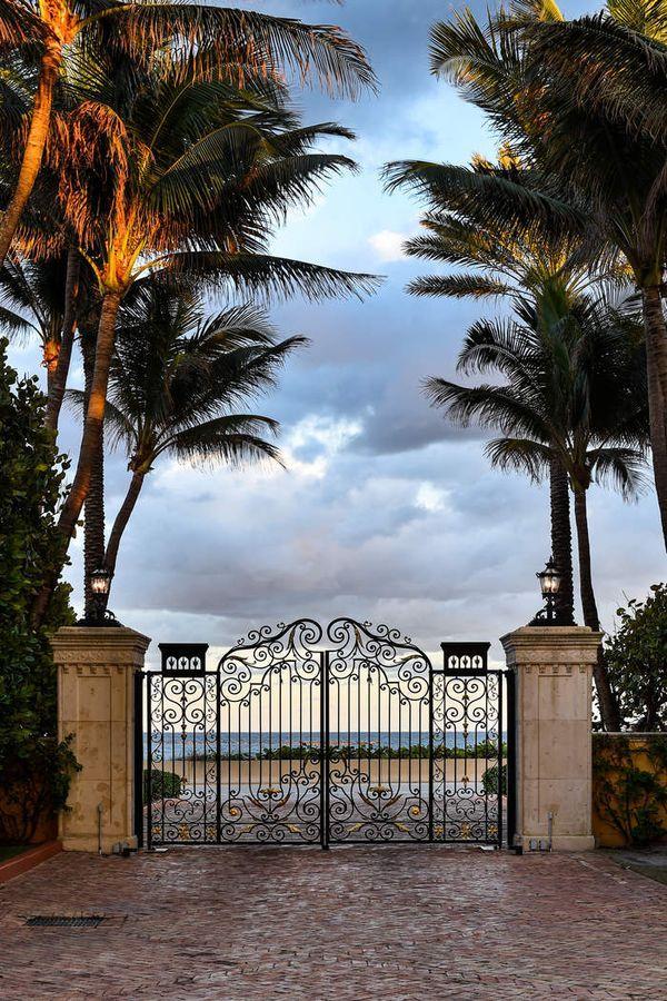 PALM BEACH ESTATES - Residential