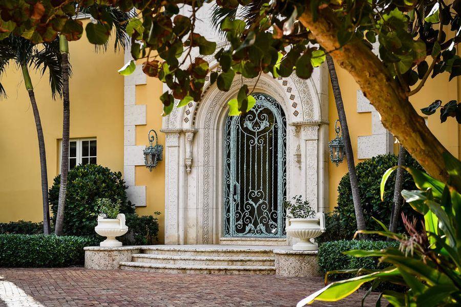 PALM BEACH ESTATES - Residential