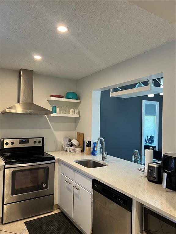 VIEWPOINTE CONDO - Residential