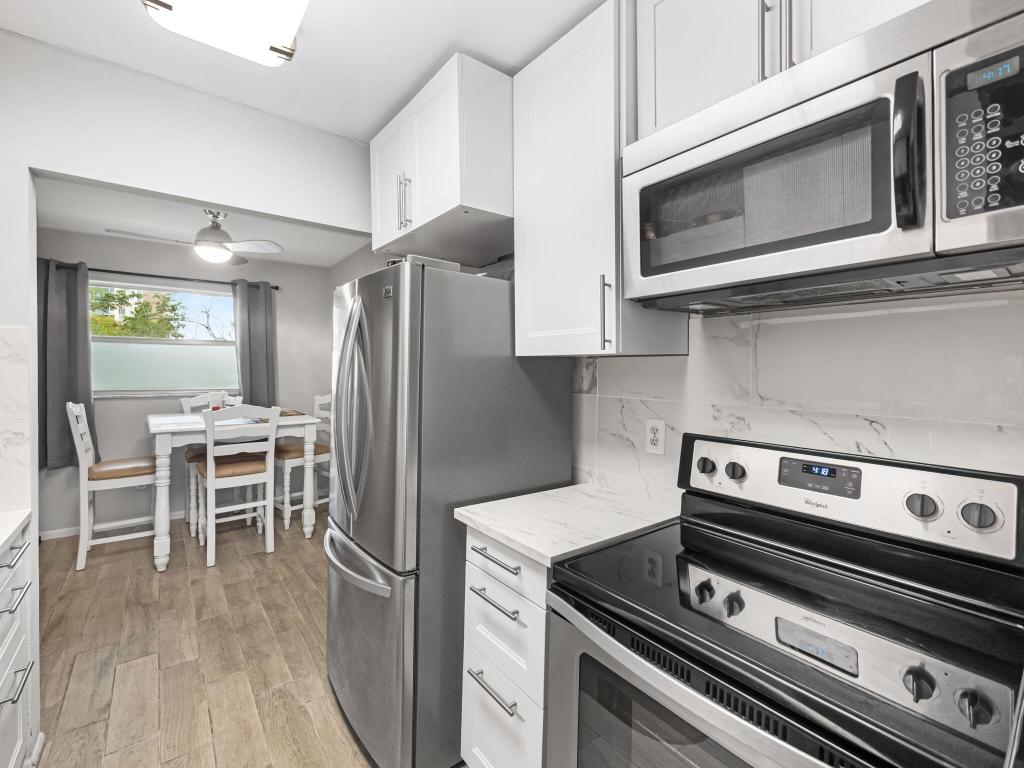 LA PLACIDA - Residential