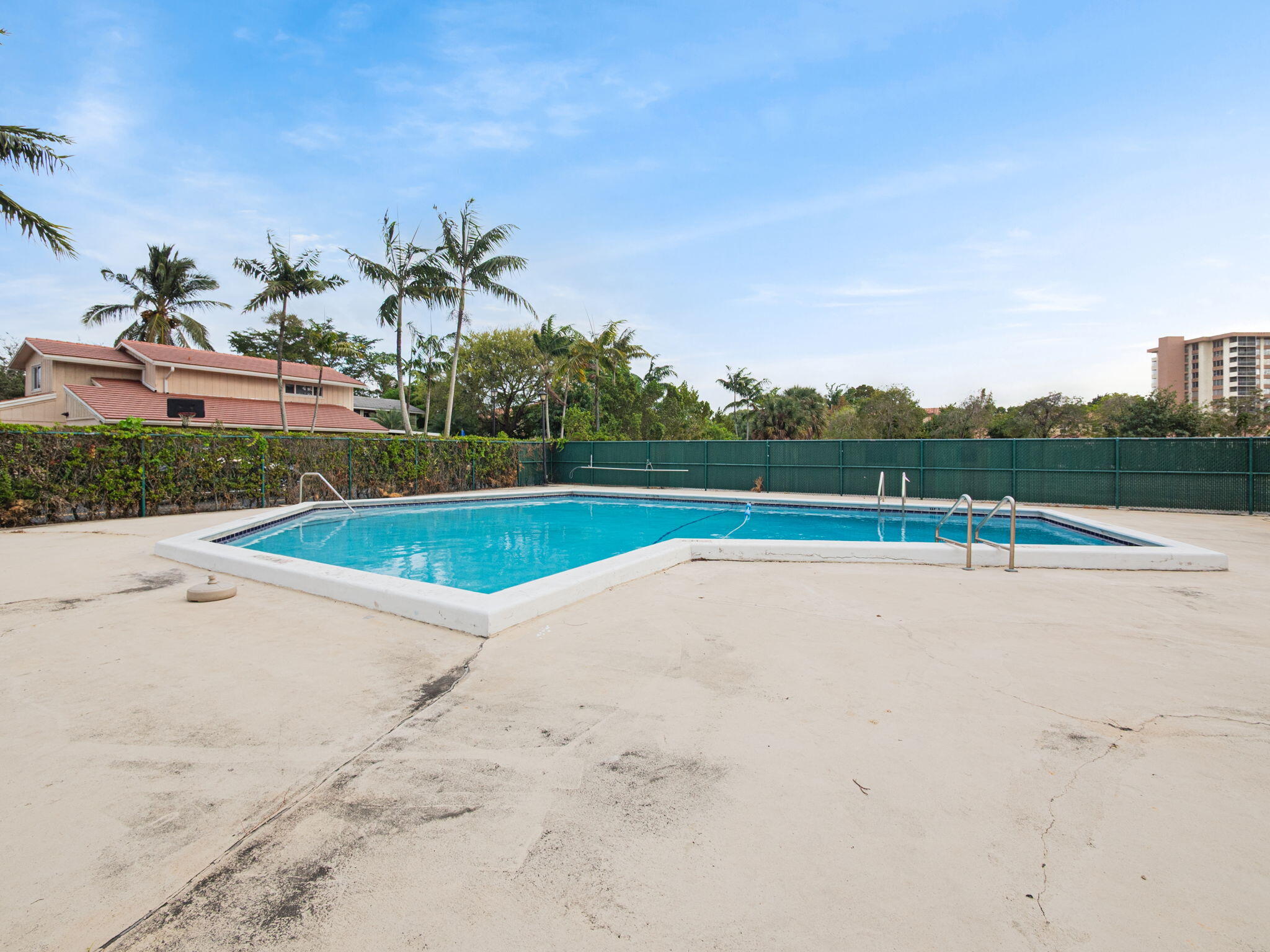 LA PLACIDA - Residential