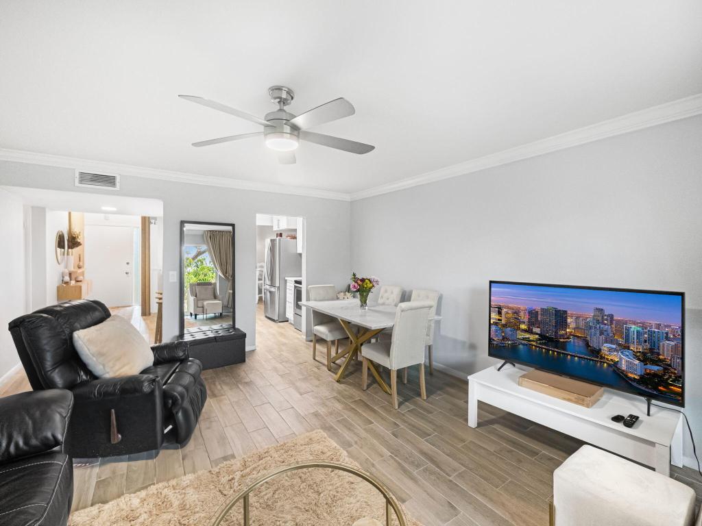 LA PLACIDA - Residential