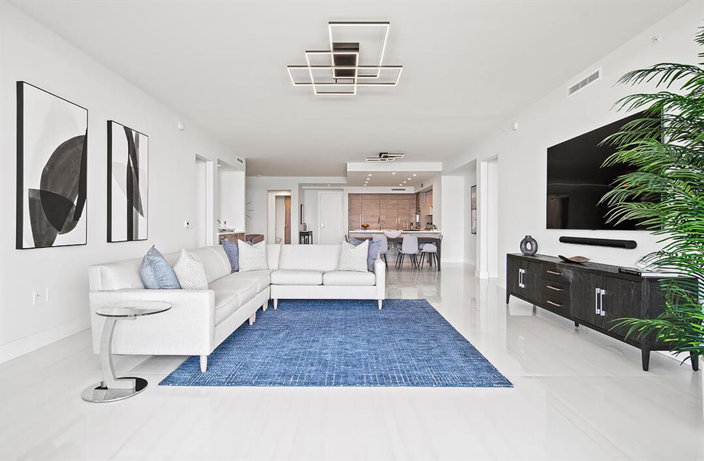 5000 NORTH OCEAN - Residential