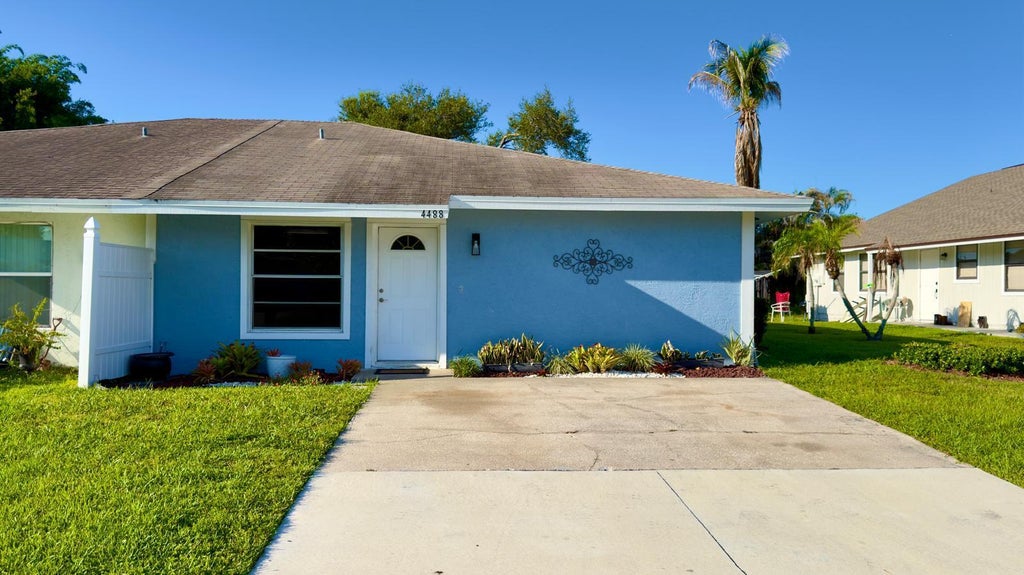 Photo of 4488 SE Salvatori Road, Stuart, FL 34997 (MLS # B26049873)