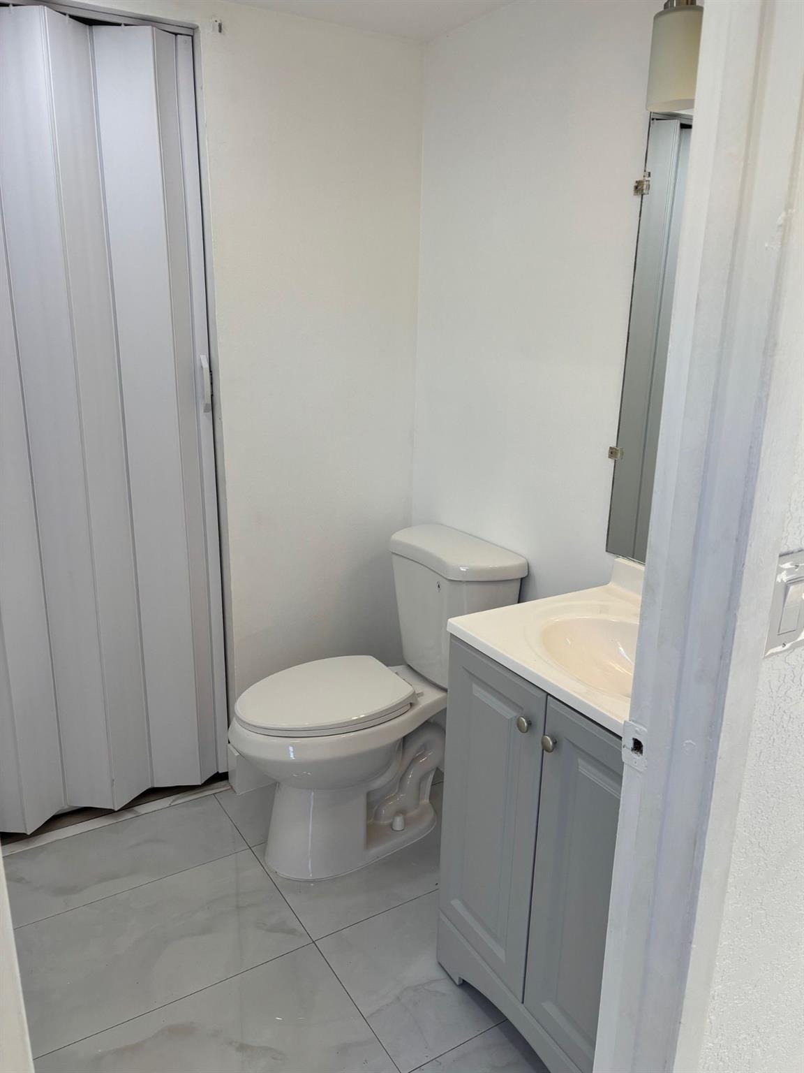 HABITAT II CONDO - Residential