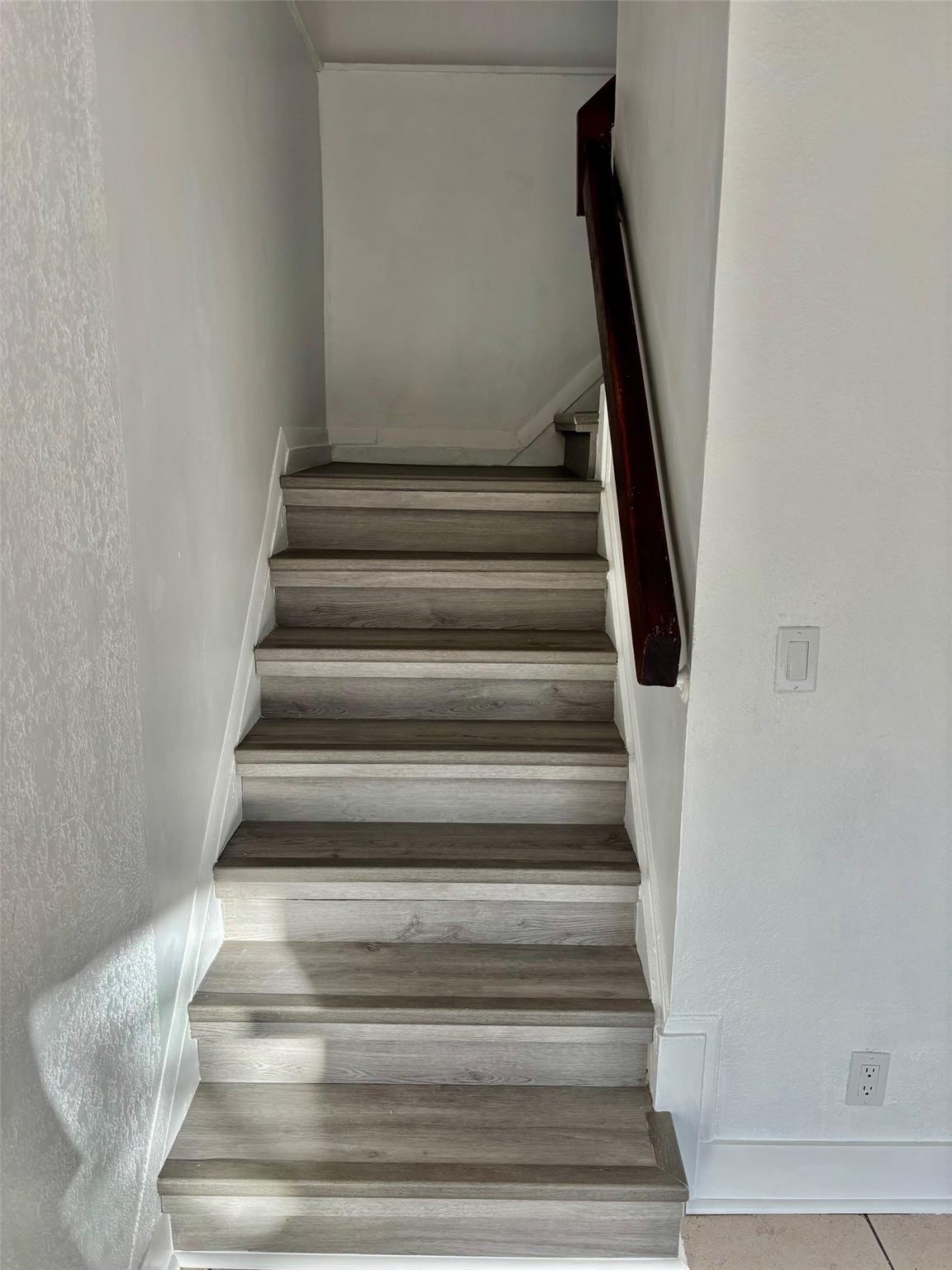 HABITAT II CONDO - Residential