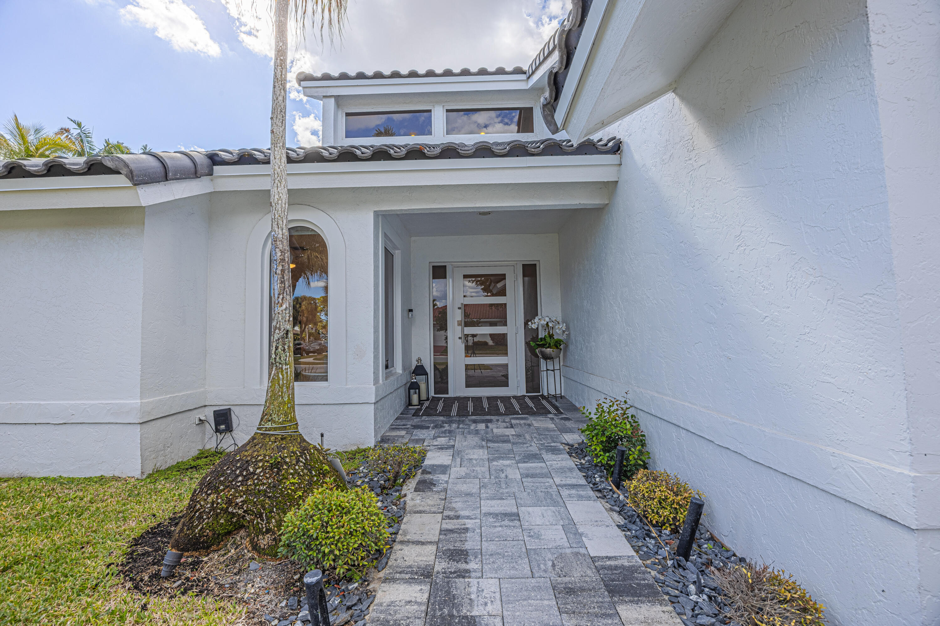 L'ERMITAGE OF BOCA - Residential Lease