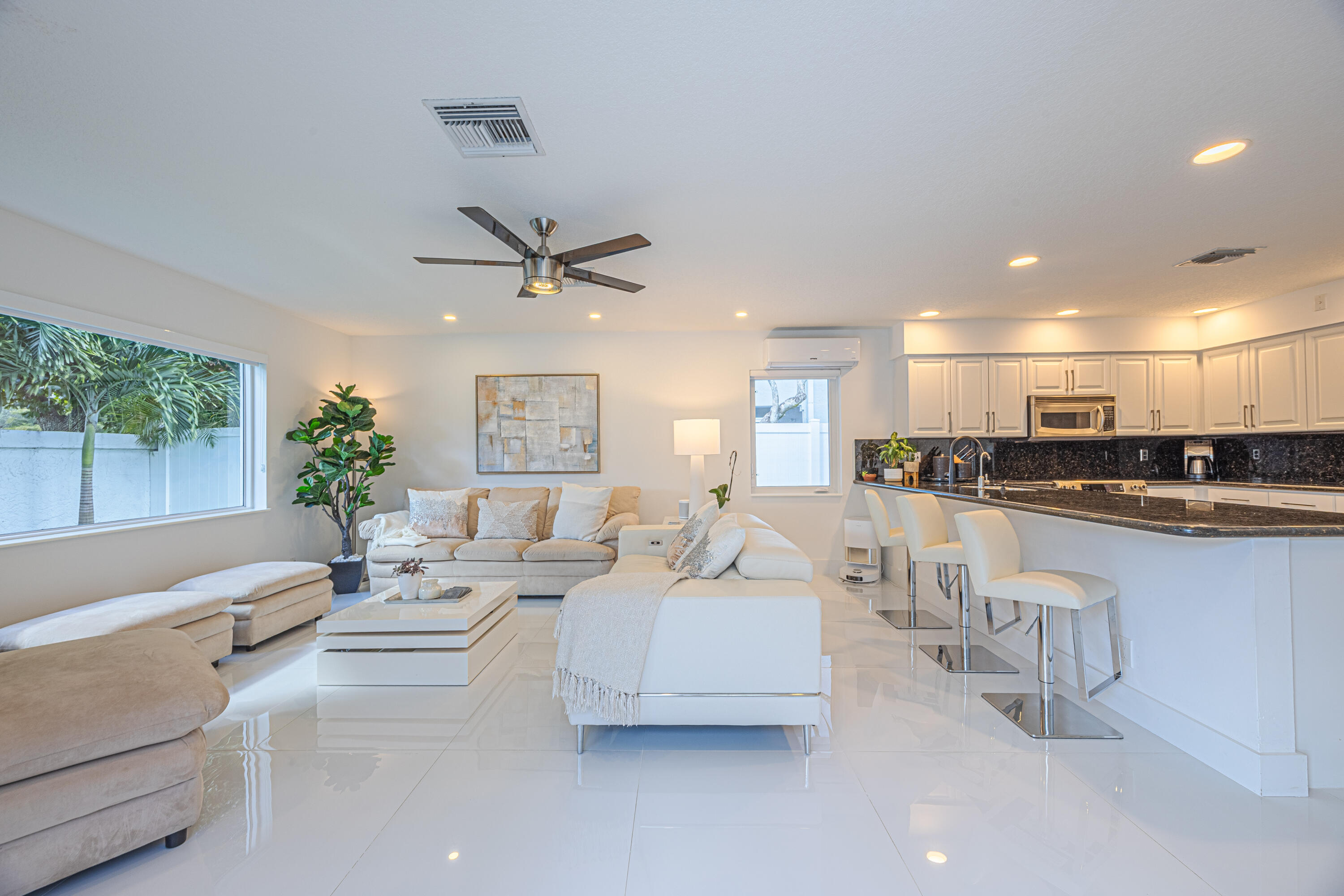 L'ERMITAGE OF BOCA - Residential Lease