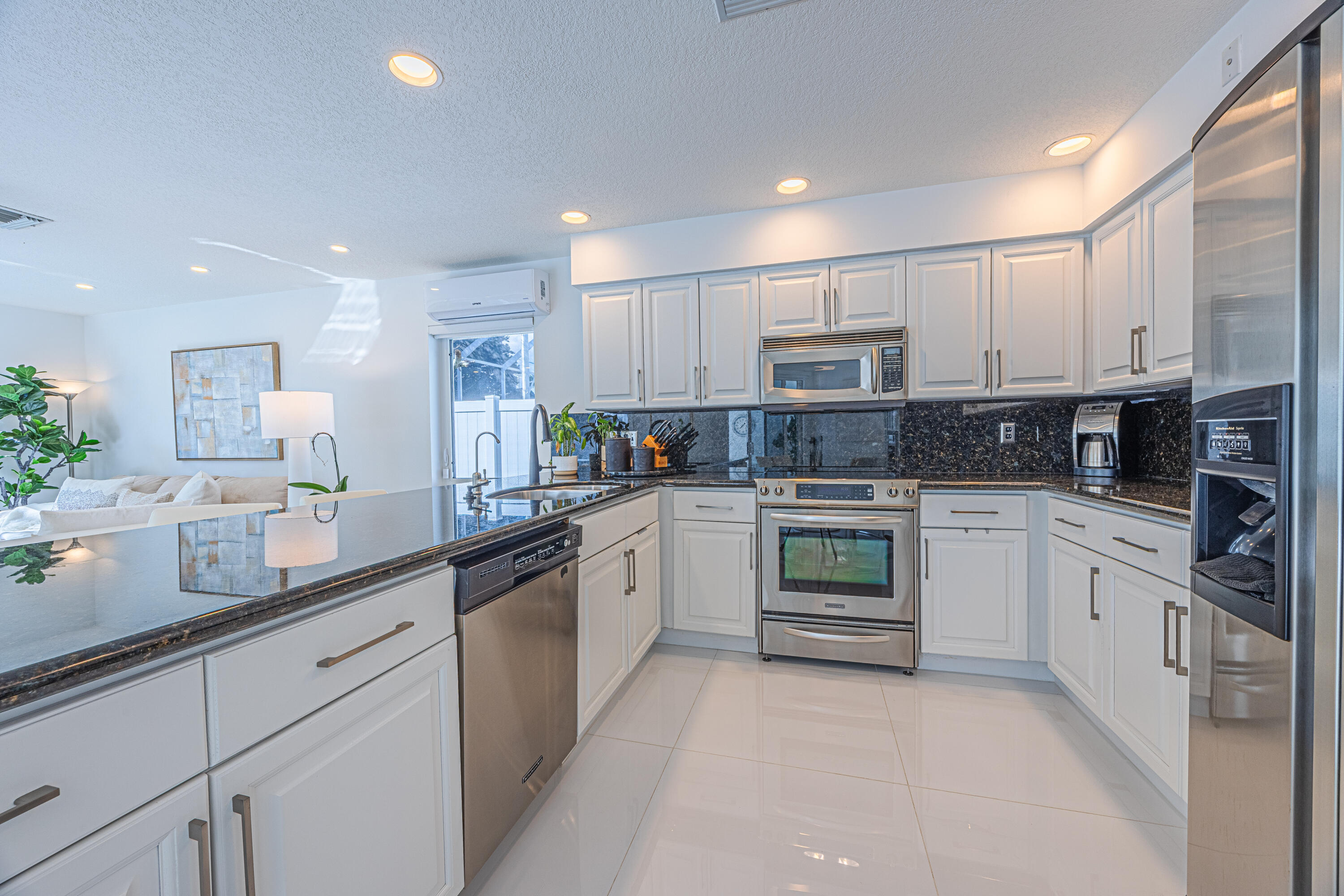 L'ERMITAGE OF BOCA - Residential Lease