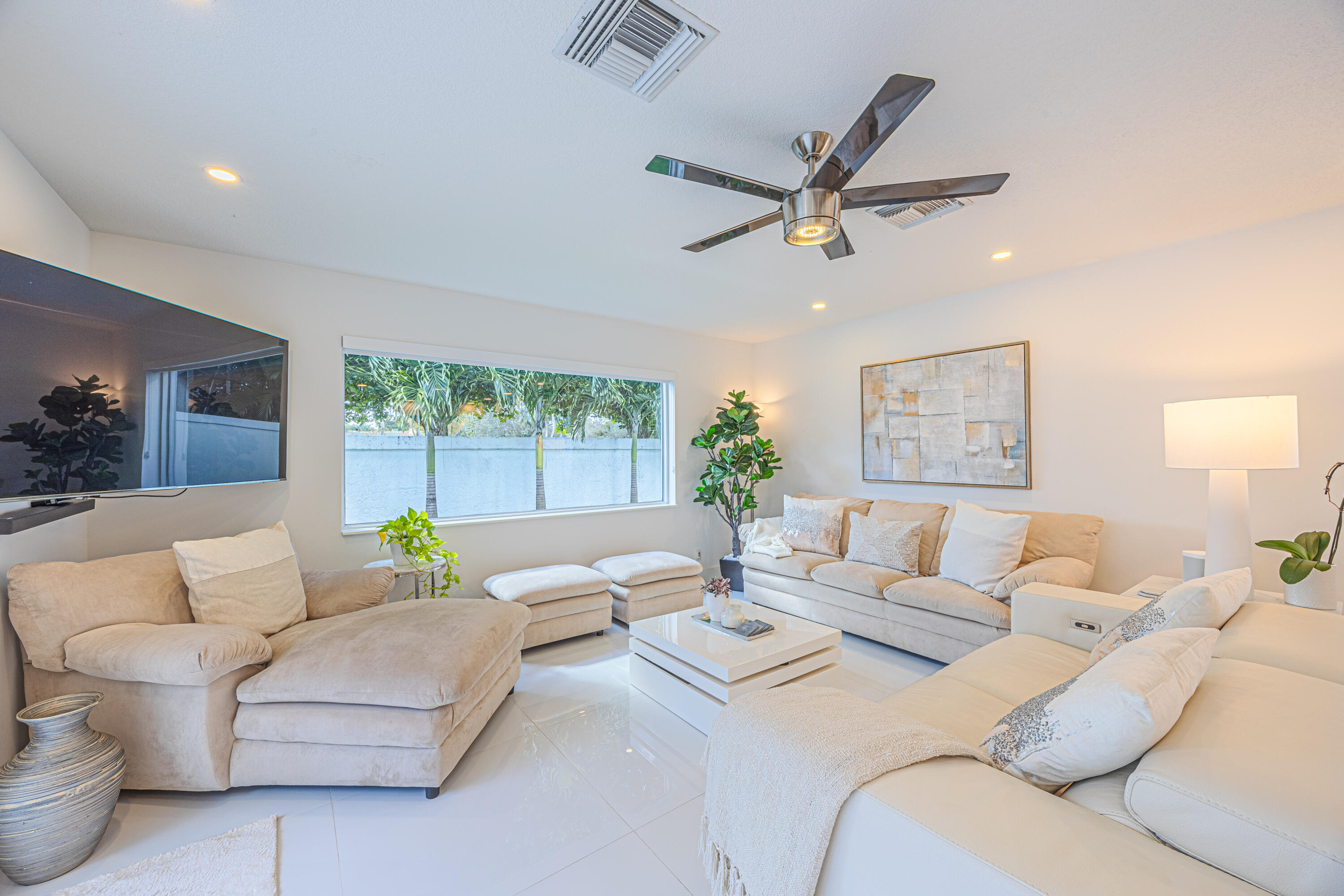 L'ERMITAGE OF BOCA - Residential Lease