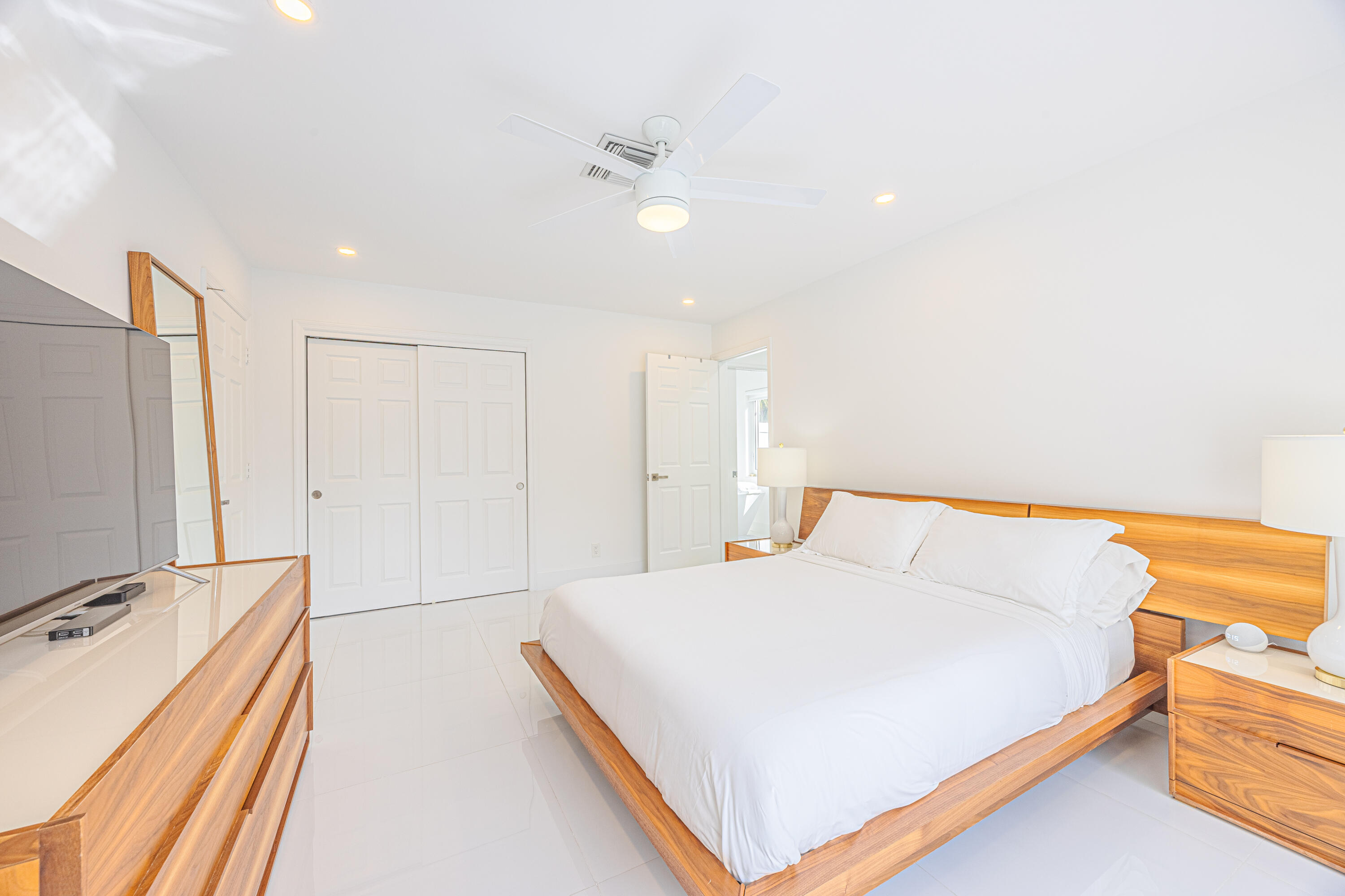 L'ERMITAGE OF BOCA - Residential Lease