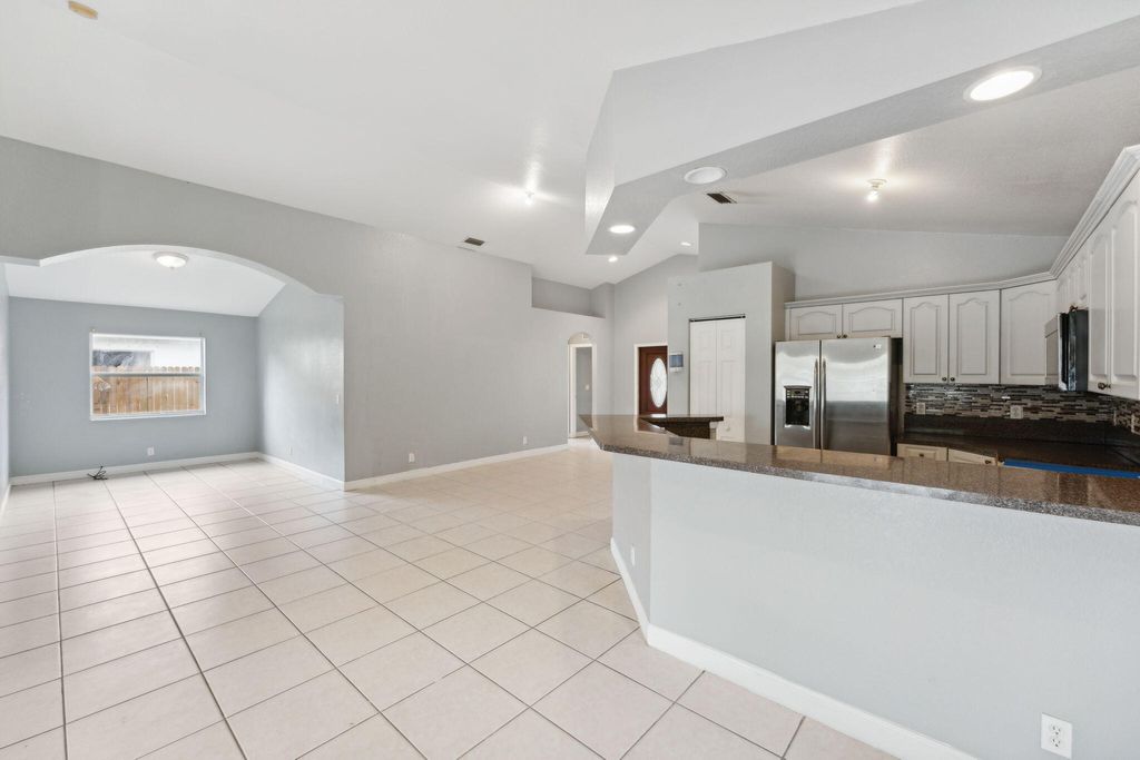 Photo of 3860 Dale Road, Palm Springs, FL 33406 (MLS # R11010622)