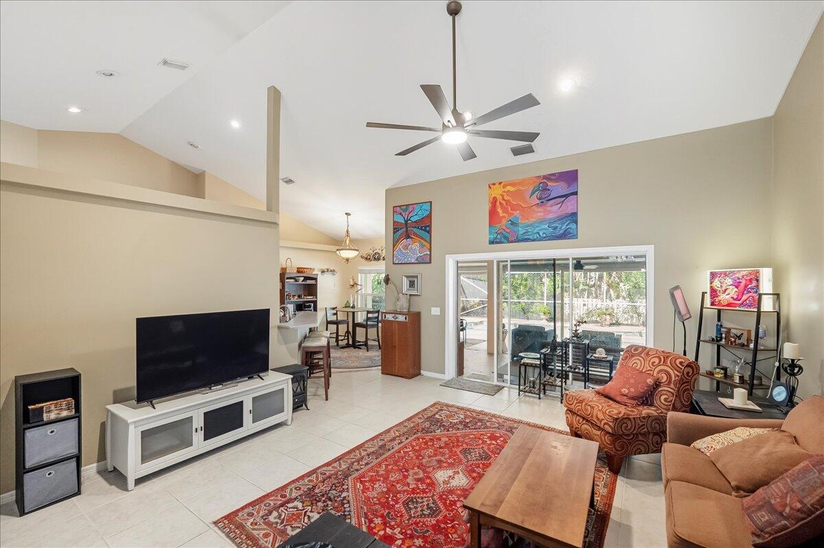 WOODLANDS - Residential