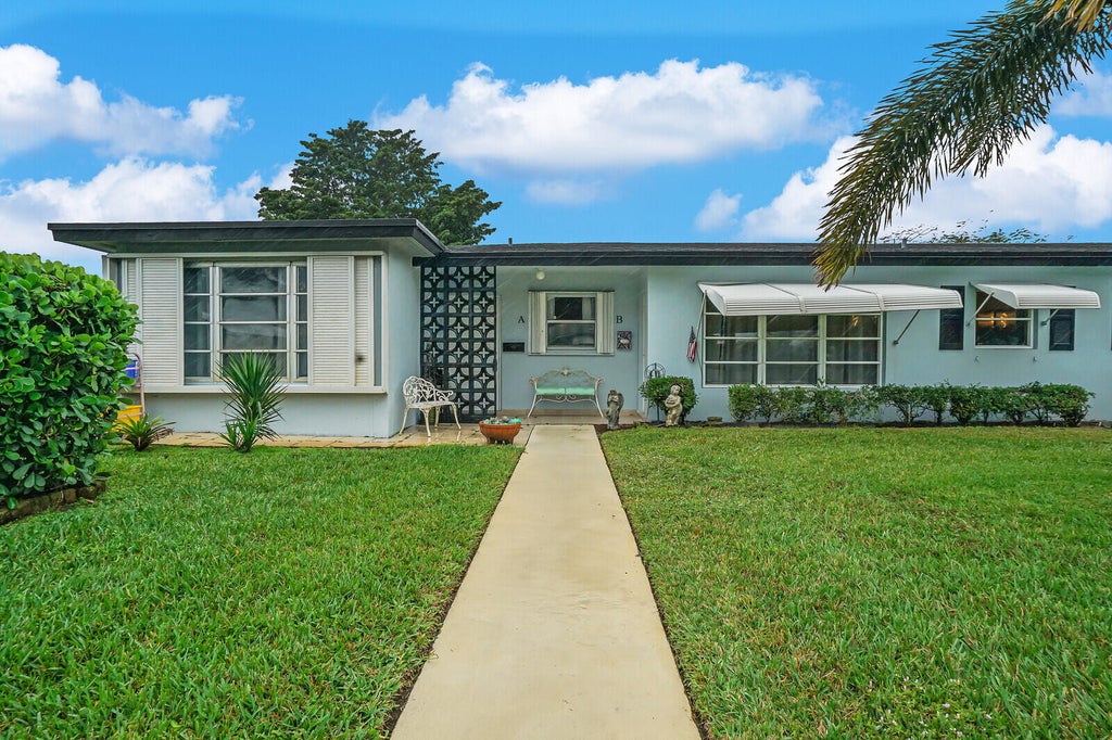Photo of 670 High Point Boulevard N #A, Delray Beach, FL 33445 (MLS # R11055388)