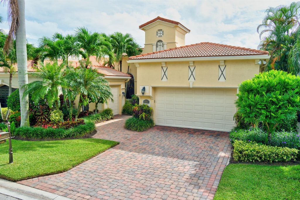 Photo of 124 Viera Drive, Palm Beach Gardens, FL 33418 (MLS # R10912710)