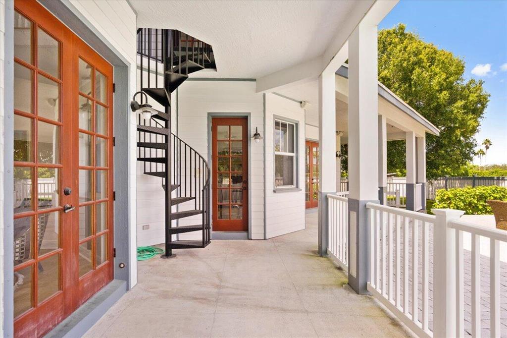 SADDLE TRAIL PARK OF WELL - Residential