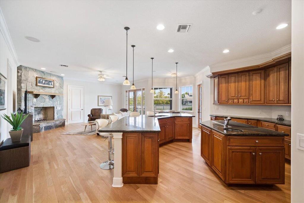 SADDLE TRAIL PARK OF WELL - Residential