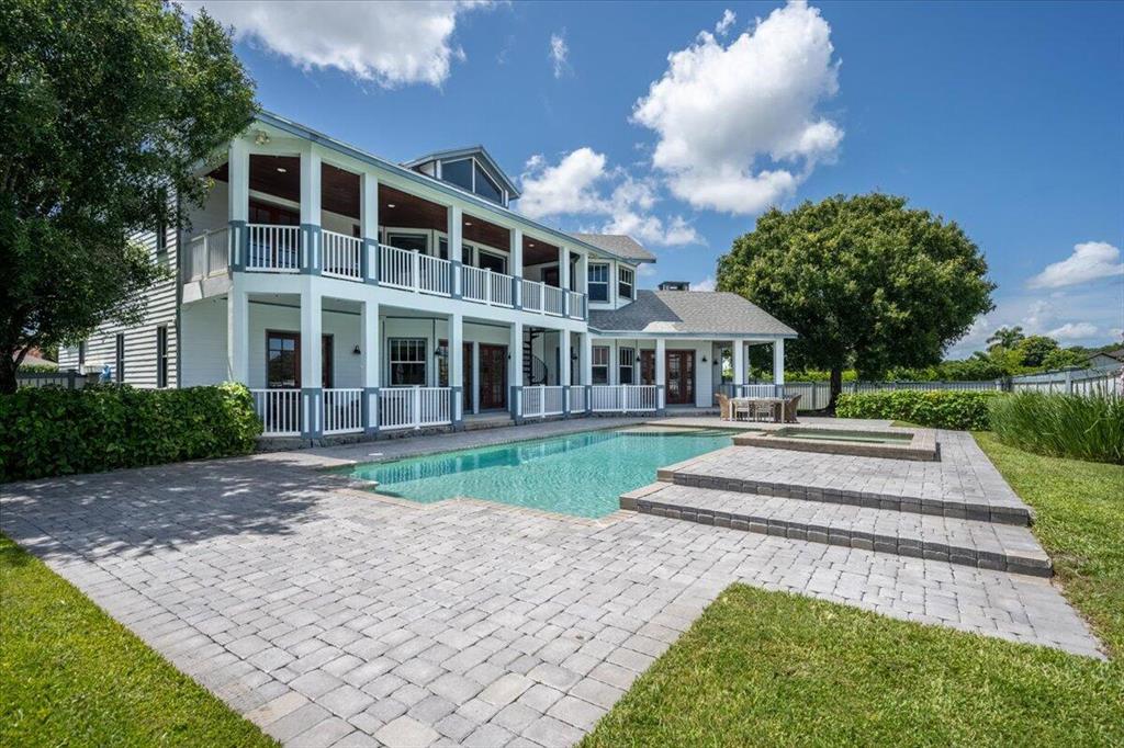 SADDLE TRAIL PARK OF WELL - Residential