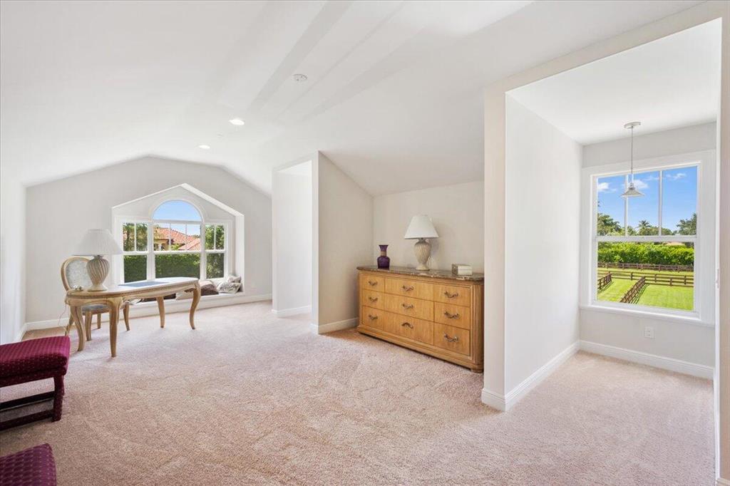 SADDLE TRAIL PARK OF WELL - Residential