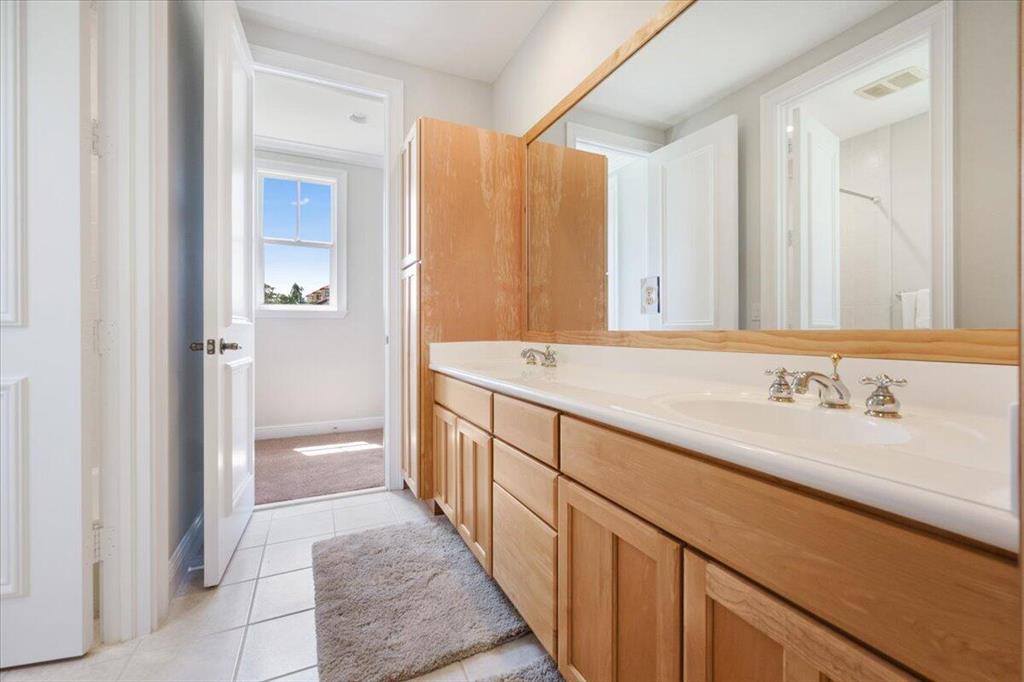 SADDLE TRAIL PARK OF WELL - Residential