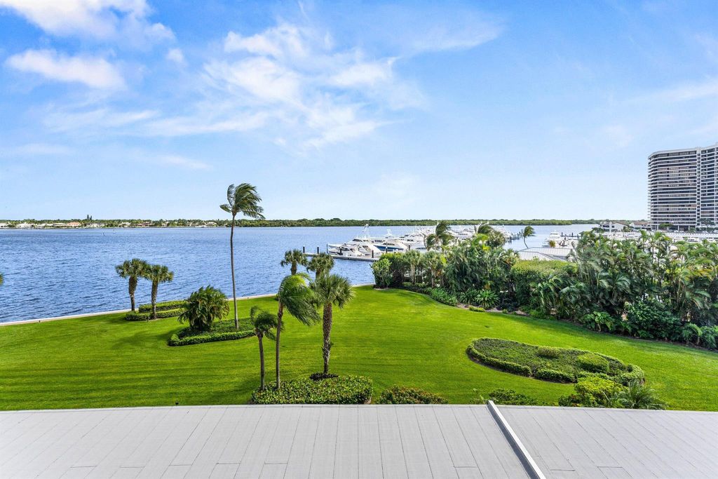Photo of 124 Lakeshore Drive #5310, North Palm Beach, FL 33408 (MLS # R11134437)