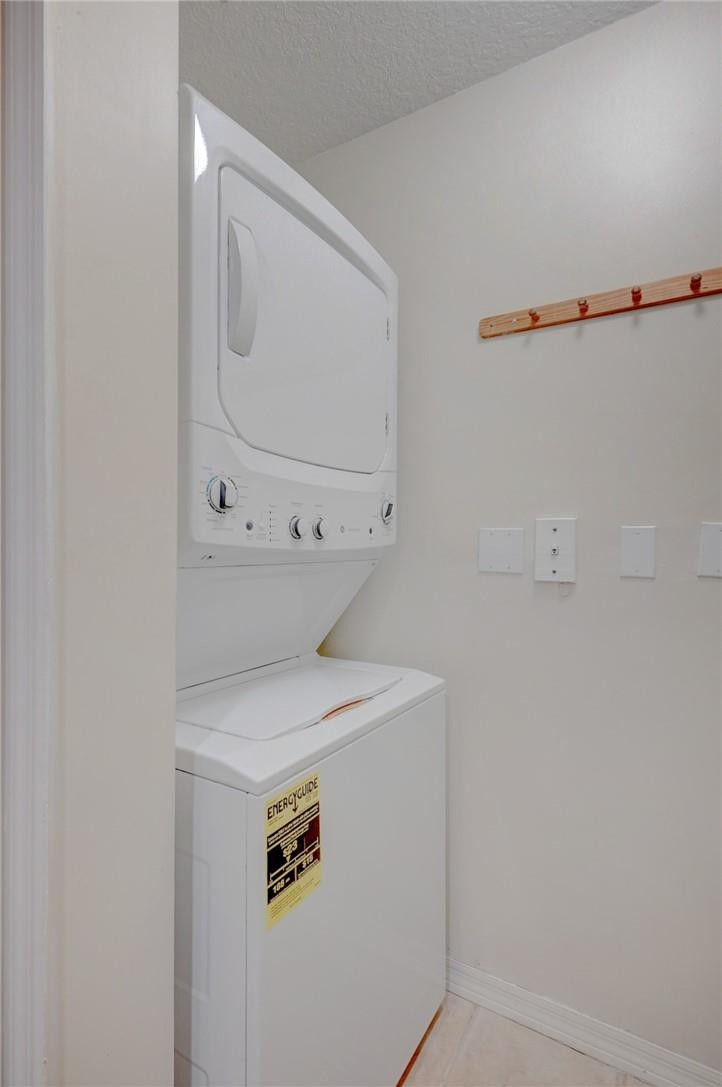 The Courts at Doral Isles - Residential