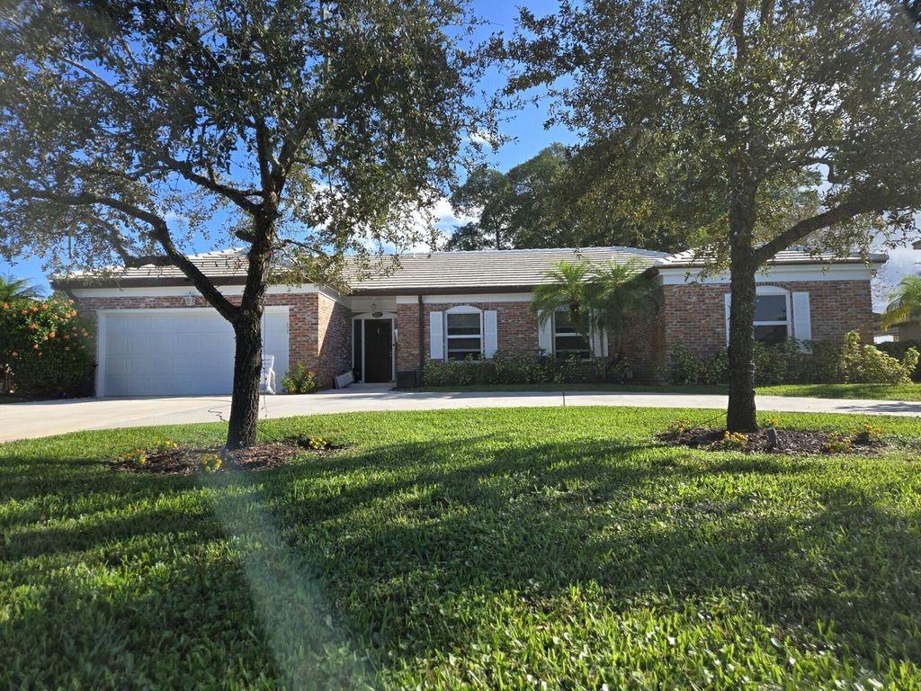 Photo of 224 Orange Tree Drive, Atlantis, FL 33462 (MLS # R11147257)