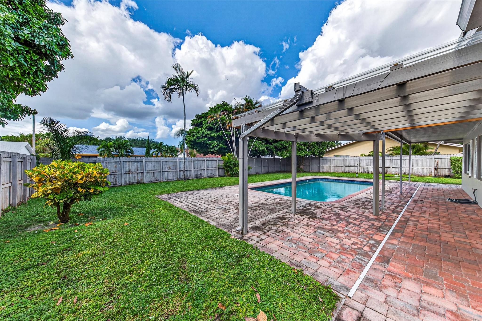 Palm-Aire Village 2 Sec A - Residential