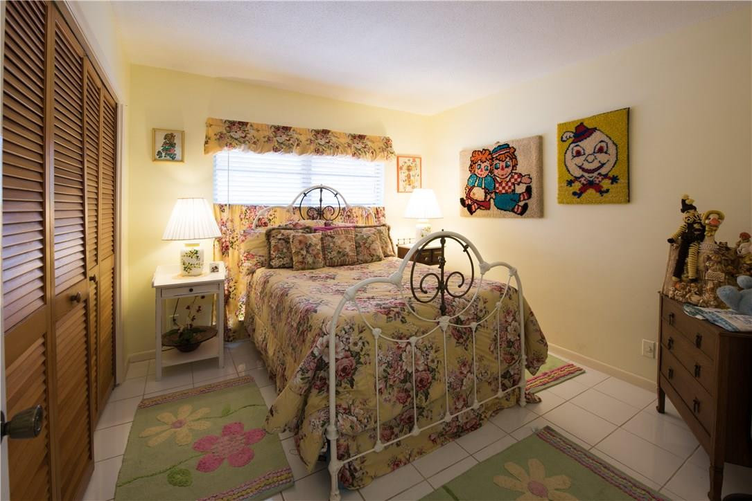 New Orleans Villas 81-21 - Residential