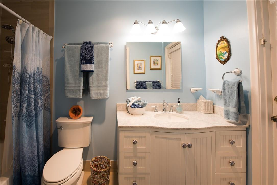 New Orleans Villas 81-21 - Residential