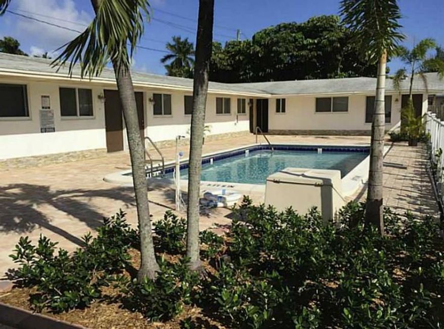 AVAILABLE AS OF 4/1/16. Remodeled 1 bedroom, 1 bathroom apartment in 8-unit complex. Located on SW 15th Street (McNab). Proximity to the beach, Atlantic Blvd or Cypress Creek. Everything in the apartment is like new, updated kitchen and baths. Beautiful pool area and ample parking. Easy to show, see broker's remarks and please use ShowAssist to request all showings. Tenant responsible for electric, water and cable.