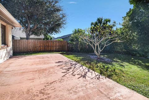 A home in Lake Worth