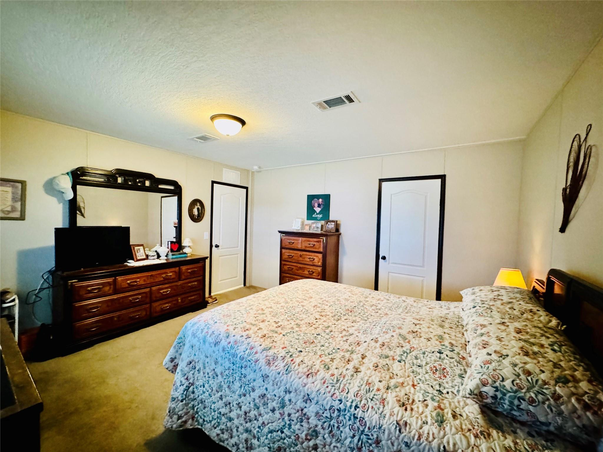 PALM VILLAGE RANCH - Residential