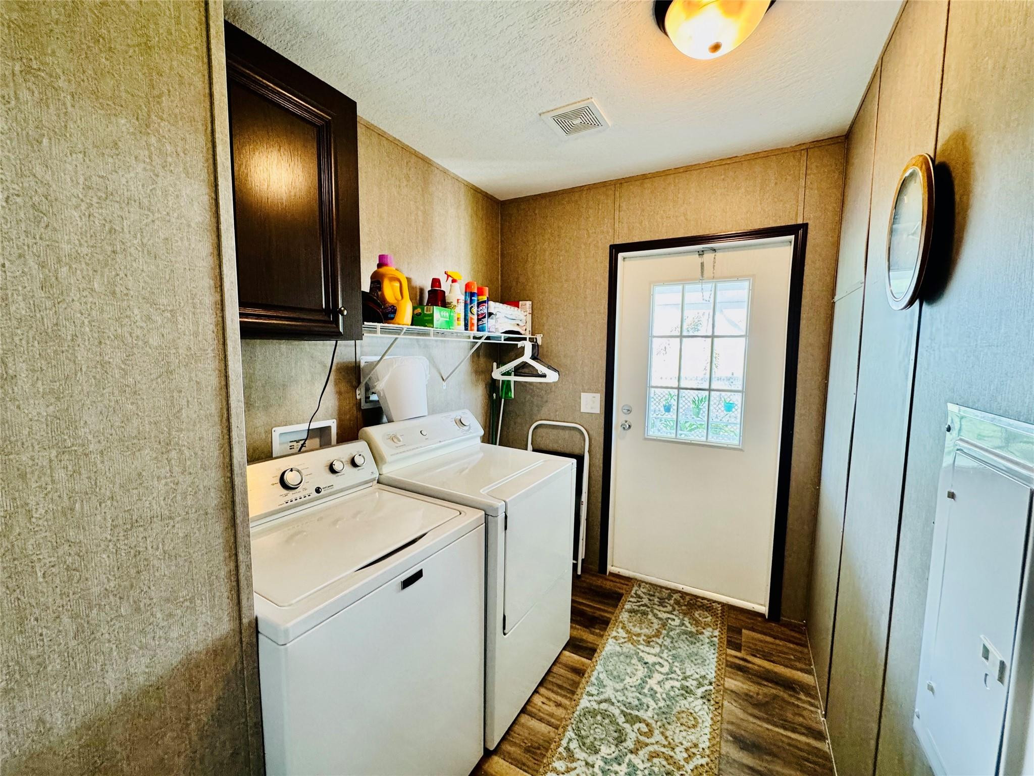 PALM VILLAGE RANCH - Residential
