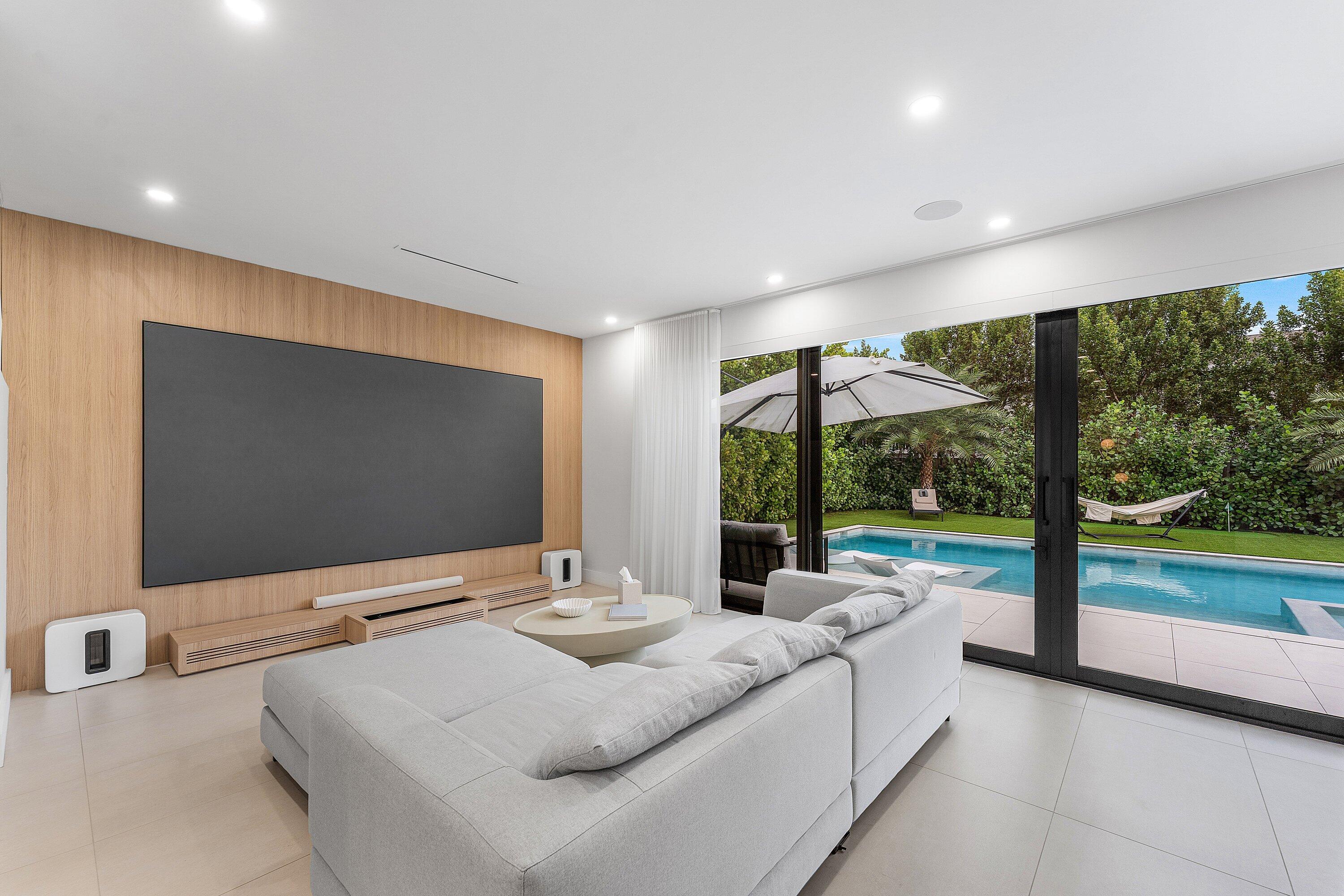 VIA VENTURA NEIGHBORHOOD 1 - Residential