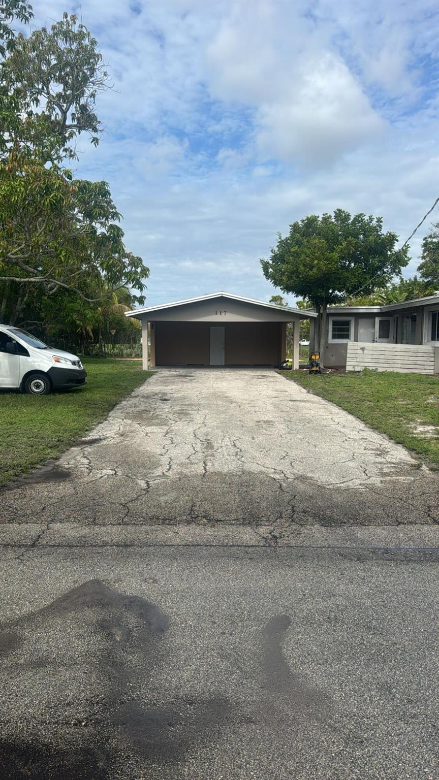 TOWN OF DEERFIELD - Residential Lease