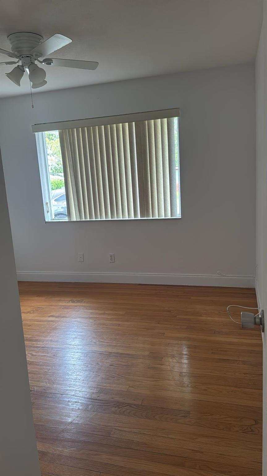 TOWN OF DEERFIELD - Residential Lease