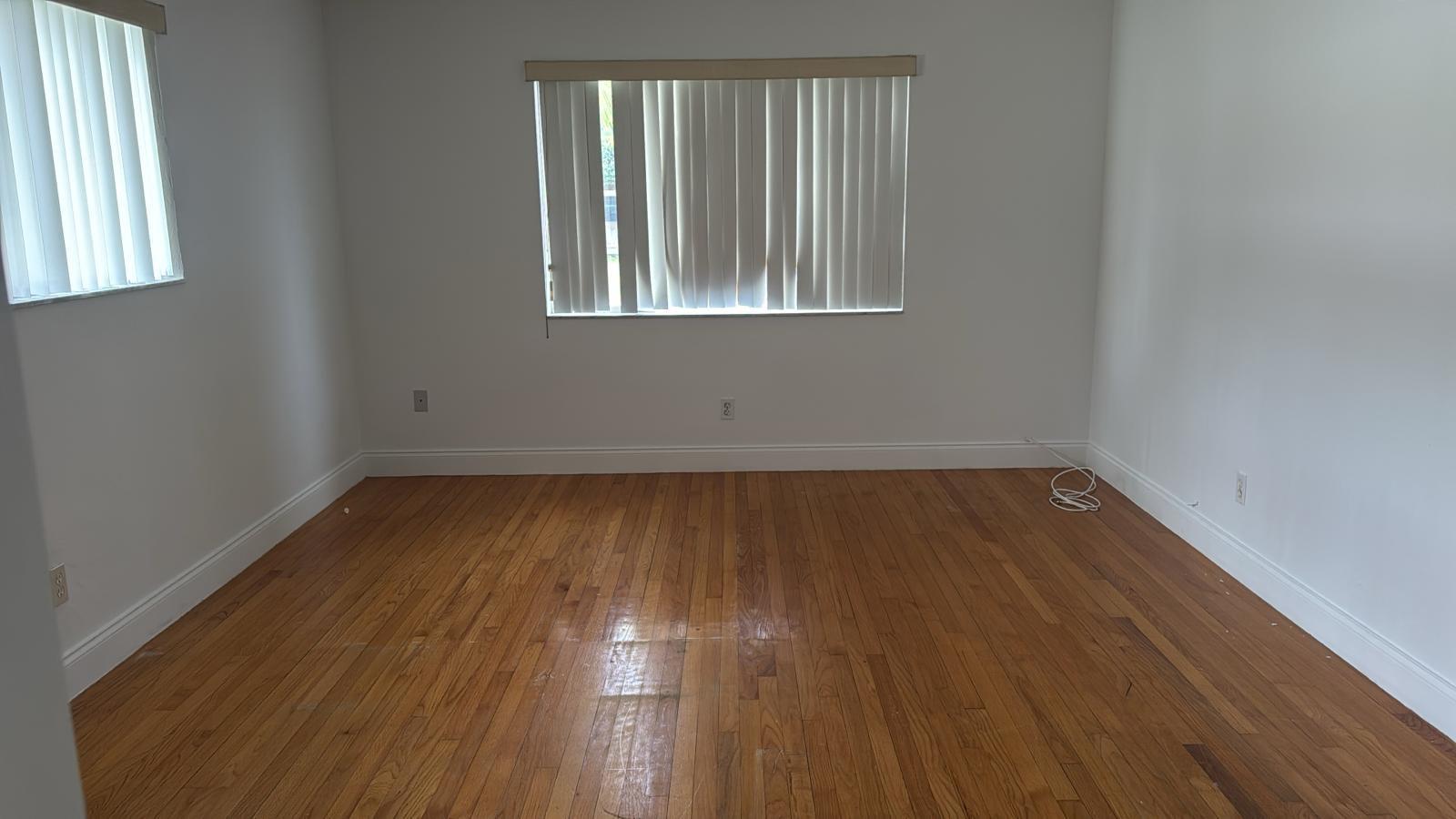 TOWN OF DEERFIELD - Residential Lease