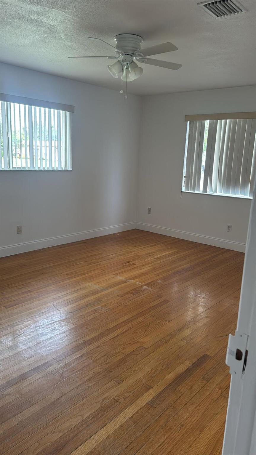 TOWN OF DEERFIELD - Residential Lease