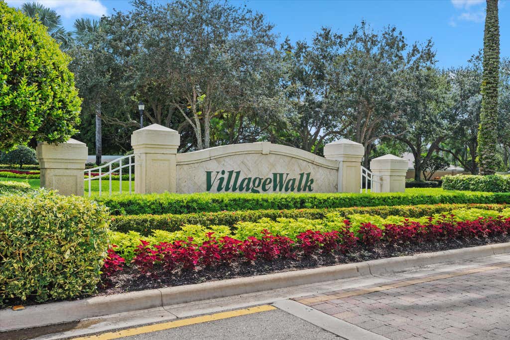 Photo of 8038 MONTSERRAT Place, Wellington, FL 33414 (MLS # B26067171)