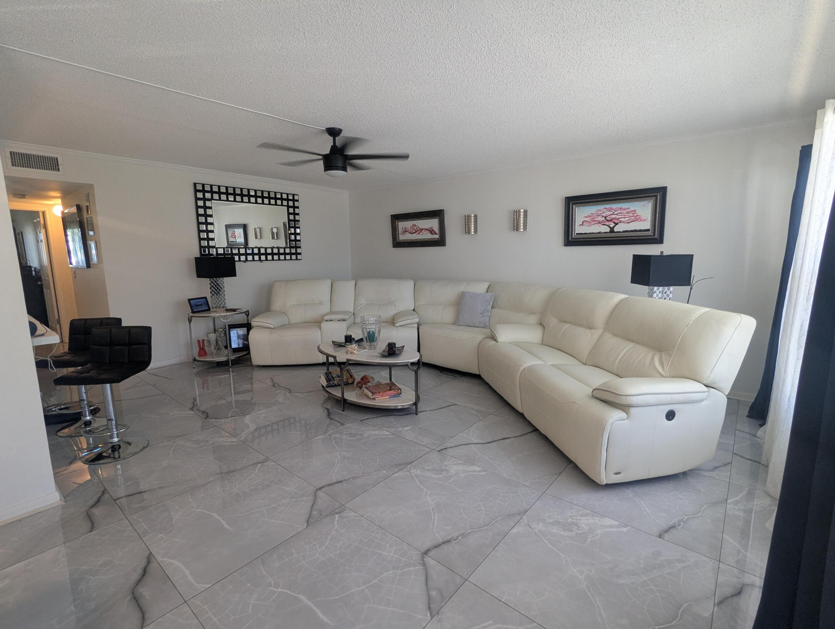 WELLINGTON CONDOS - Residential