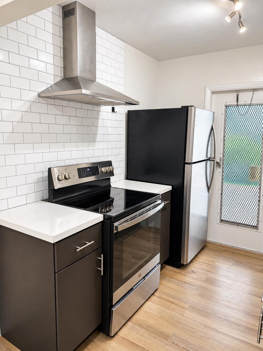Photo of 1500 S 20th Avenue #1-10, Hollywood, FL 33020 (MLS # B26092670)